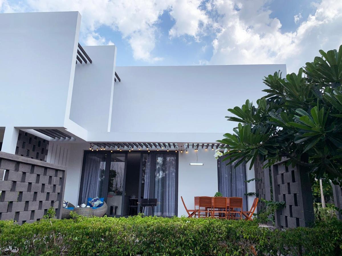 Okinawa Villas&Beach Club - Oceanami Resort Long Hai Zewnętrze zdjęcie